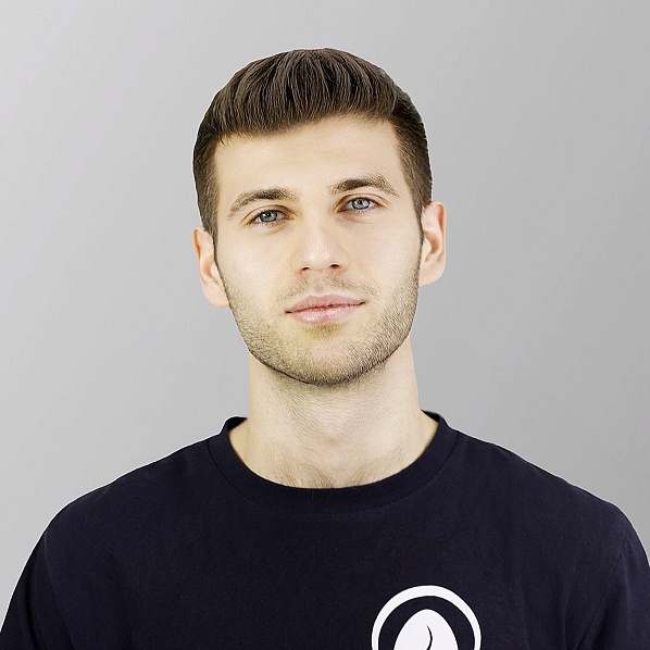 Аверьянов Артем