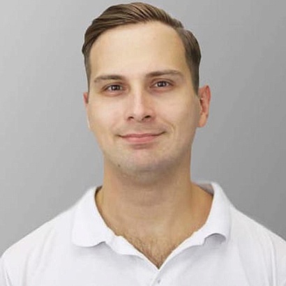 Навроцкий Олег Олегович